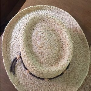 Pussers West Indies men’s hat. 8” opening. Only worn 1x.